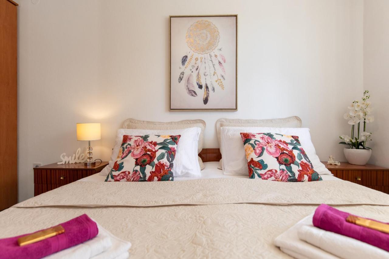 Apartment Lora Криквеница Екстериор снимка