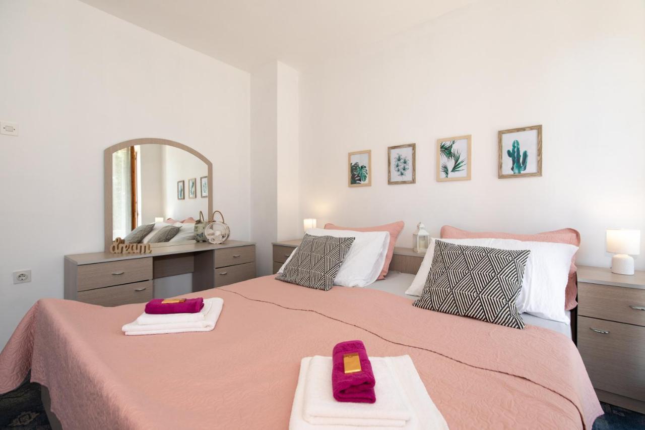 Apartment Lora Криквеница Екстериор снимка