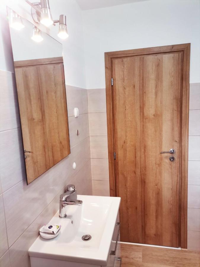Apartment Lora Криквеница Екстериор снимка